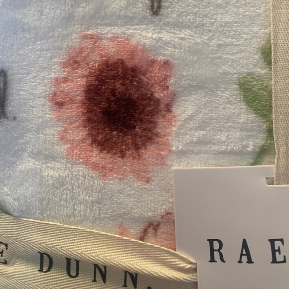Rae Dunn Queen BLESSED plush Blanket - SUPER SOFT. Vibrant floral design! - Picture 4 of 6